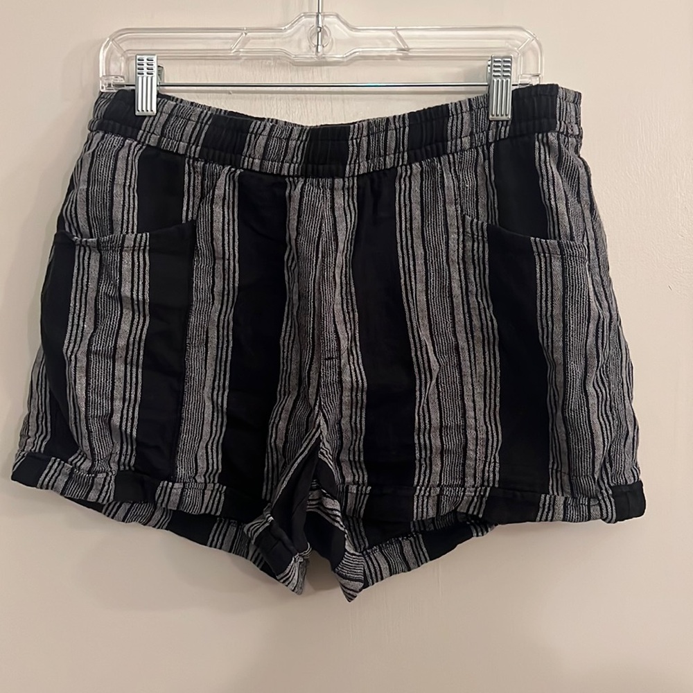 Basic cotton shorts